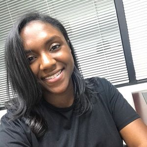 Meet your Posher, Candice